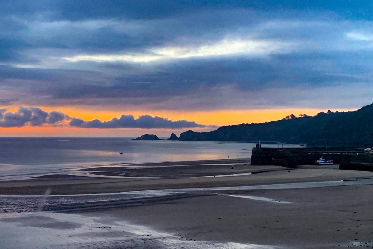 Dolphins Apartment - Spectacular Sea Views Saundersfoot Exterior foto